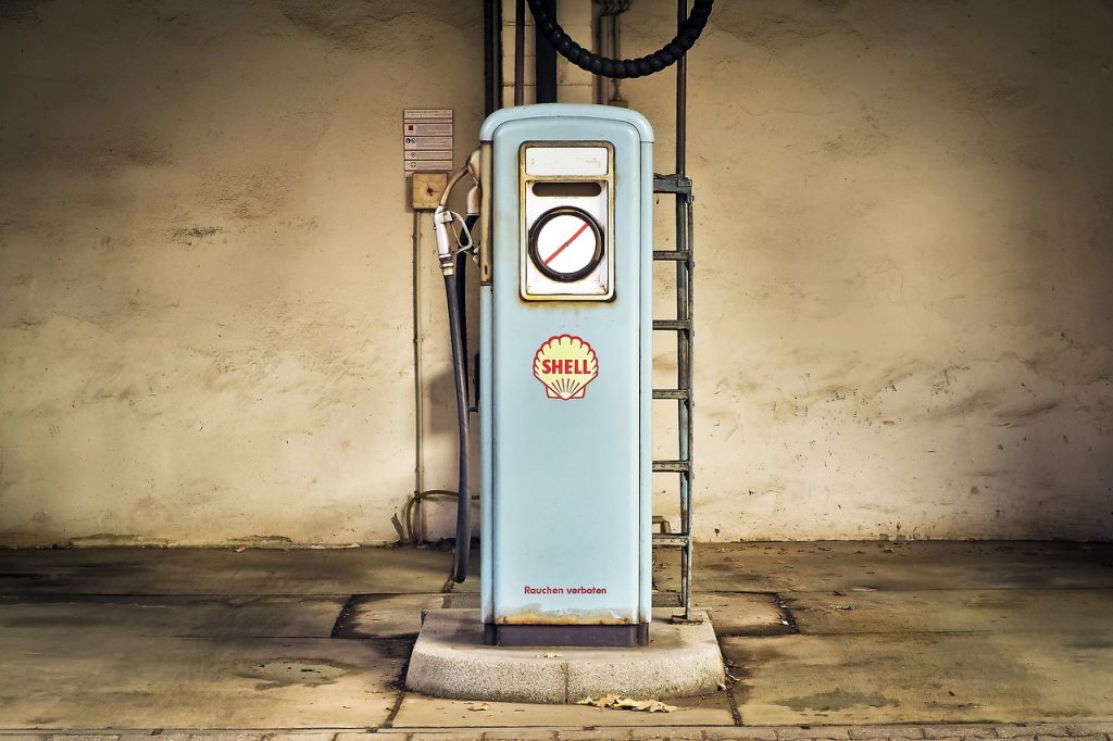 gas pump 1914310 1280